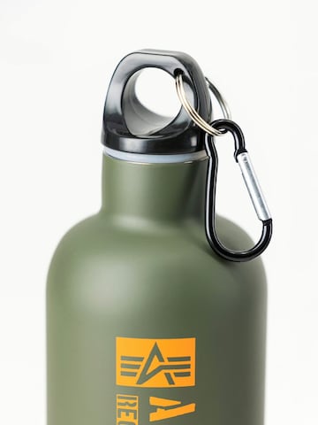 ALPHA INDUSTRIES Drinkfles in Groen