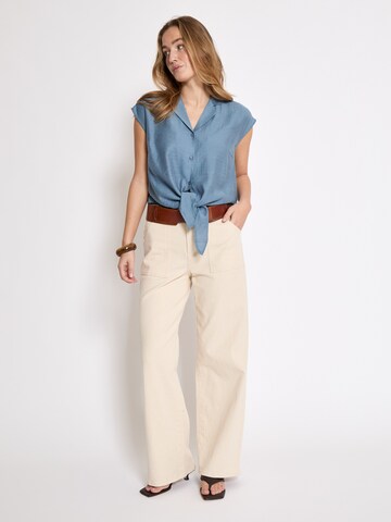 Camicia da donna 'Naline' di Peppercorn in blu