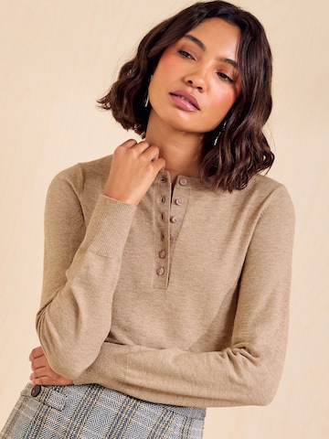 Friends Like These Pullover in Beige