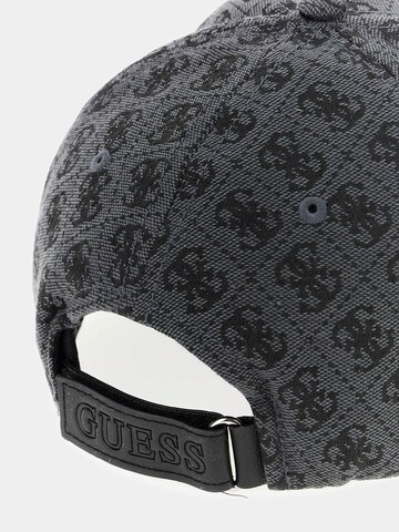GUESS Cap in Black