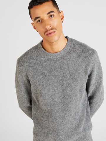 UNITED COLORS OF BENETTON Sweater in Grey