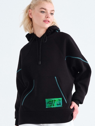 Rockupy Sweatshirt 'Hadia' in Schwarz