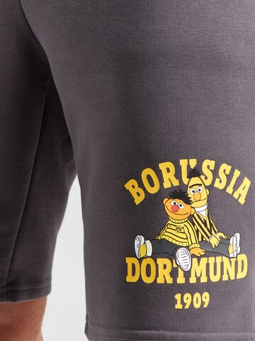PUMA Normální Sportovní kalhoty 'BVB x Sesame Street' – šedá