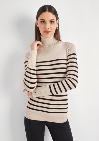 HECHTER PARIS Sweater in Beige