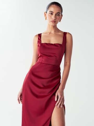 Willa Jurk 'DETROIT' in Rood