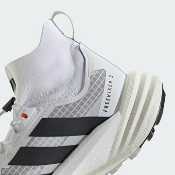 ADIDAS TERREX - Zapatos bajos 'Freehiker 3 Ultra' en blanco