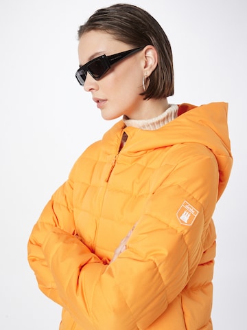 Manteau d’hiver 'Bigholm' Derbe en orange