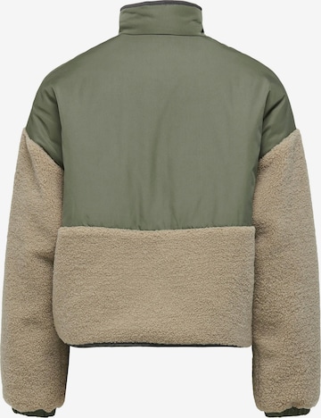 ONLY Between-Season Jacket 'ARIKO' in Green