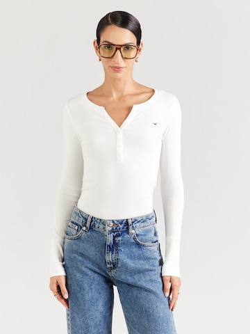 HOLLISTER - Camiseta en blanco: frente
