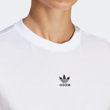 ADIDAS ORIGINALS T-Shirt 'Adicolor Essentials' in Weiß