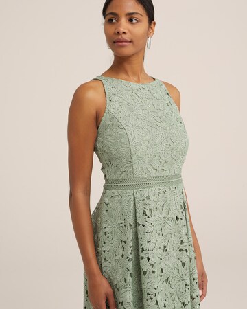 Robe WE Fashion en vert