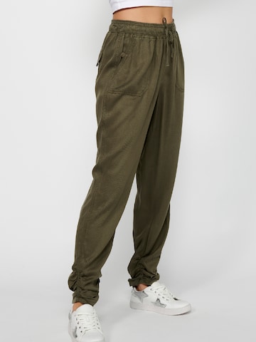 KOROSHI Loose fit Sports trousers in Green