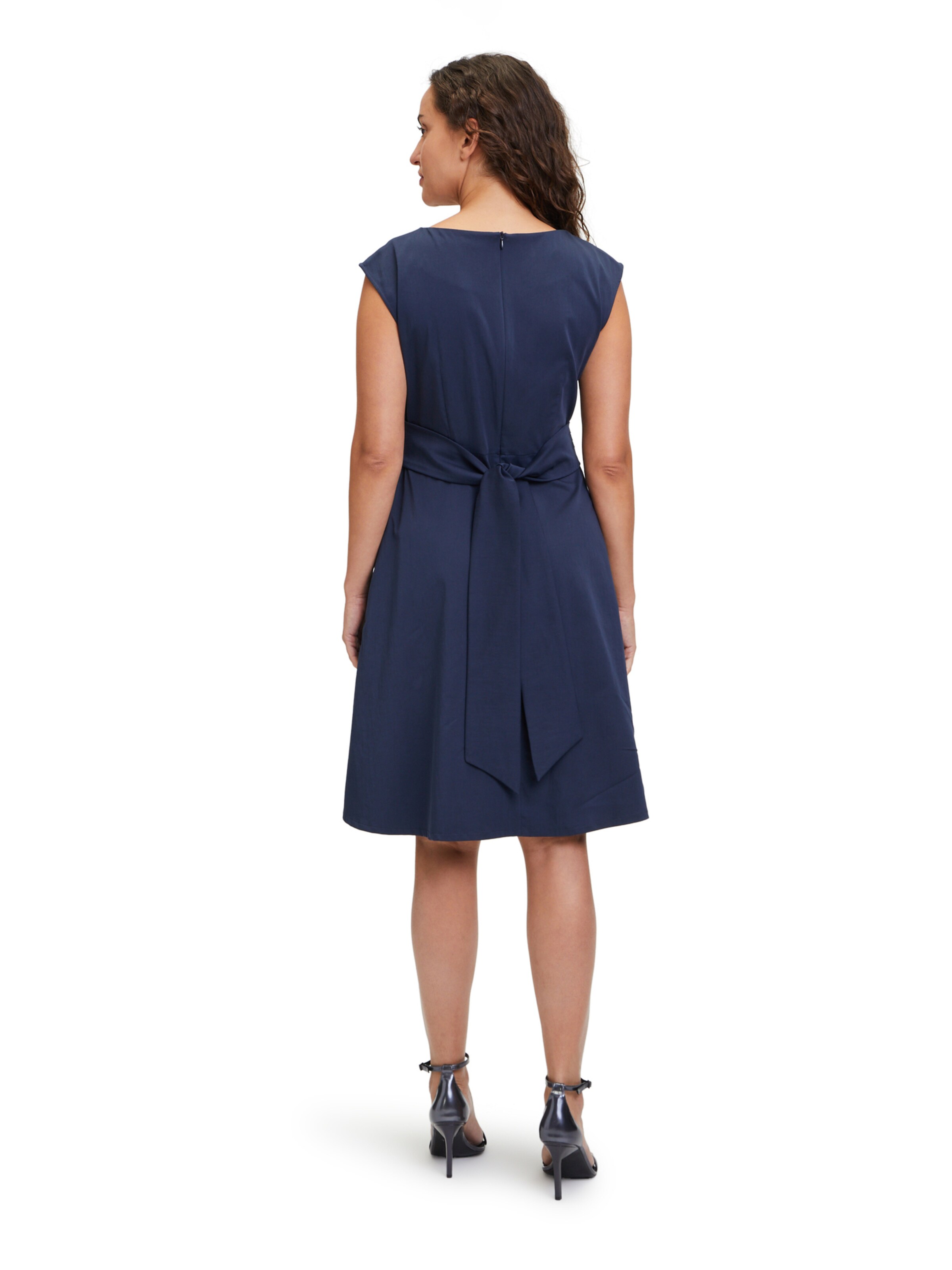 Betty & Co Cocktail dress in Blue