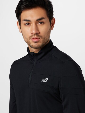 new balance Sportshirt in Schwarz