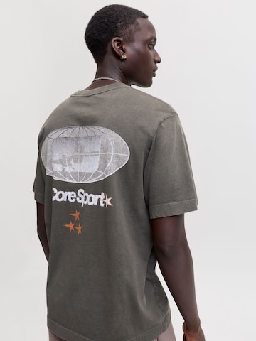 JACK & JONES T-shirt 'JCOLEGACY' i grön: framsida