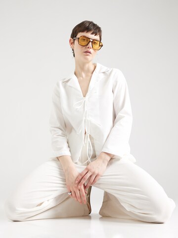 A-VIEW Blus 'Marley' i vit