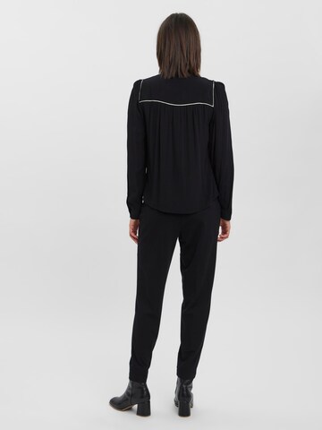 Camicia da donna 'Asther' di VERO MODA in nero