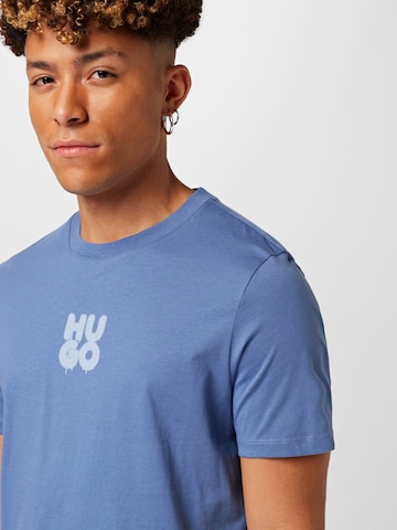 HUGO Red T-Shirt 'Decali' in Blau