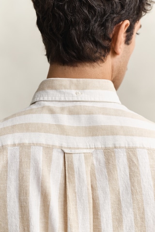 GANT Regular Fit Hemd in Beige