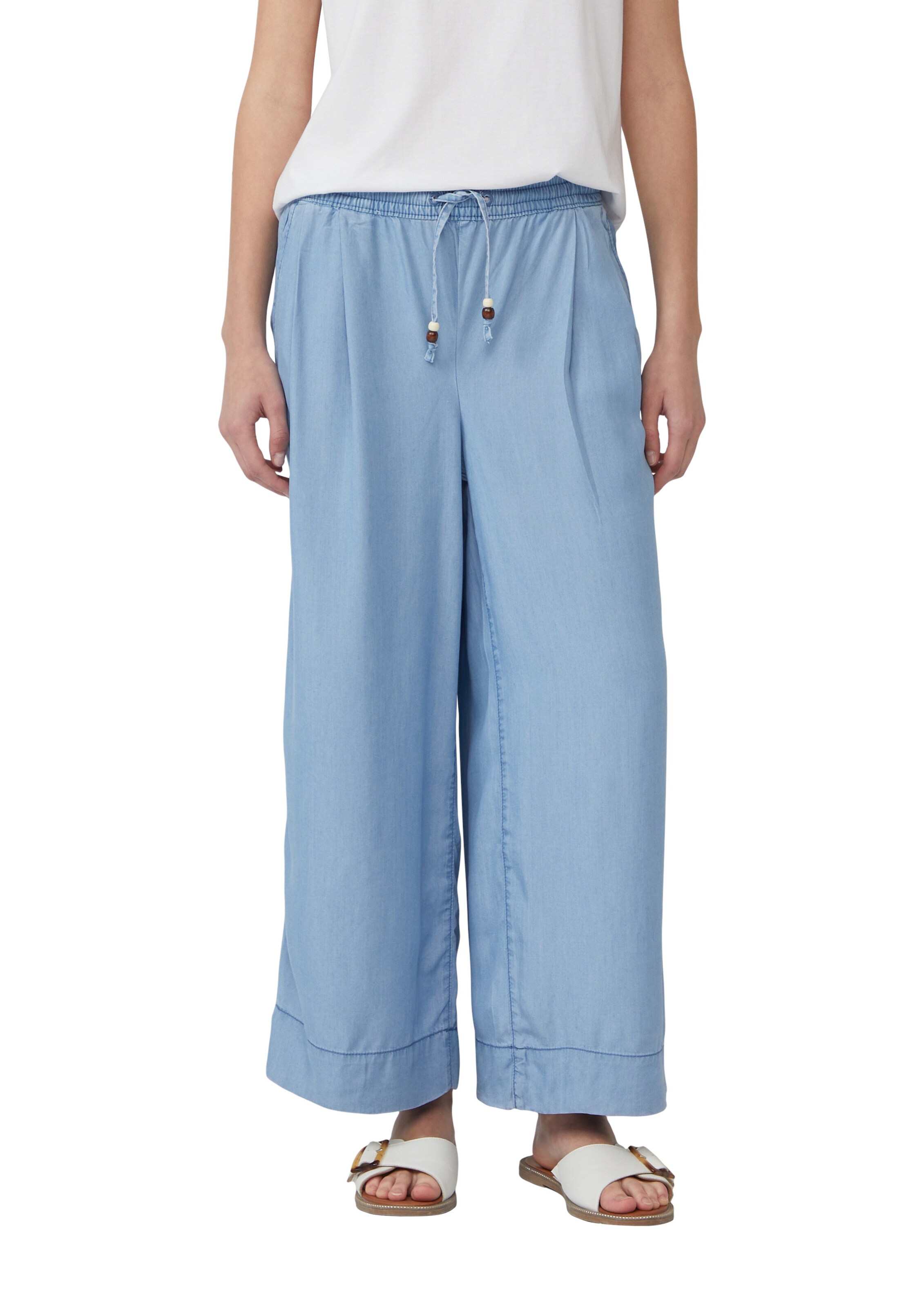 Wide Leg Jean à pince s.Oliver en bleu : devant