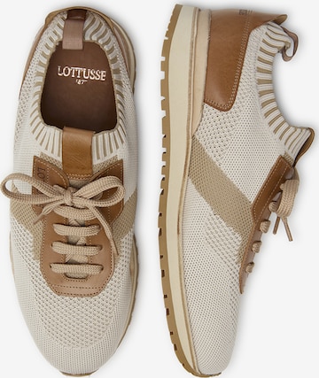 LOTTUSSE Sneakers laag 'Tokyo' in Beige