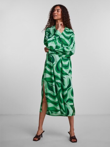 Y.A.S - Vestido 'SWIRL' em verde: frente