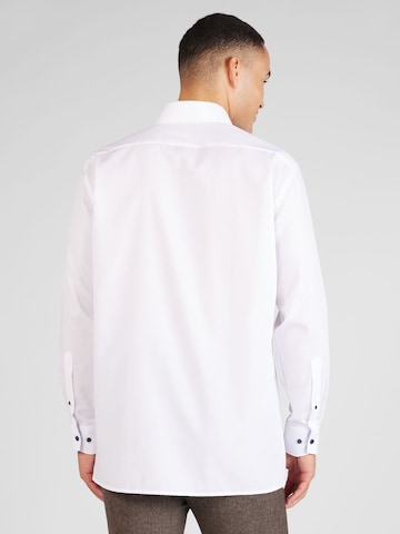 OLYMP جينز مضبوط قميص بلون أبيض