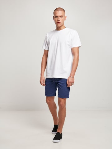 Urban Classics Regular Shorts in Blau