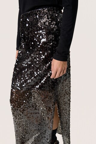 SOAKED IN LUXURY Nederdel 'Cochella' i brun