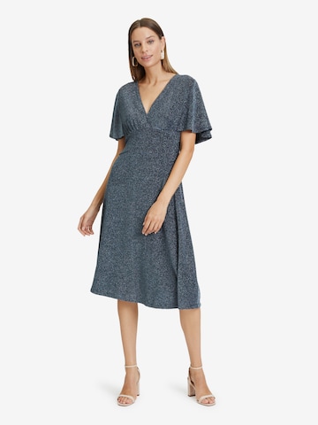 Robe de cocktail Vera Mont en noir : devant