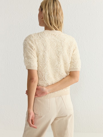 Pullover di Trendyol in beige
