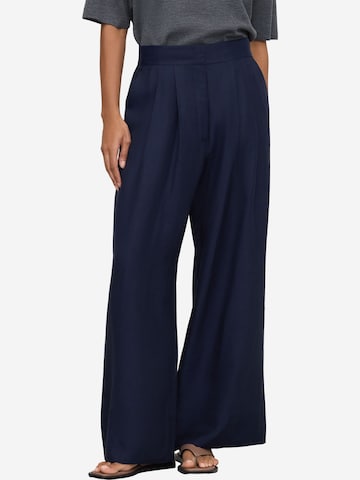Adolfo Dominguez Wide leg Pants in Blue: front