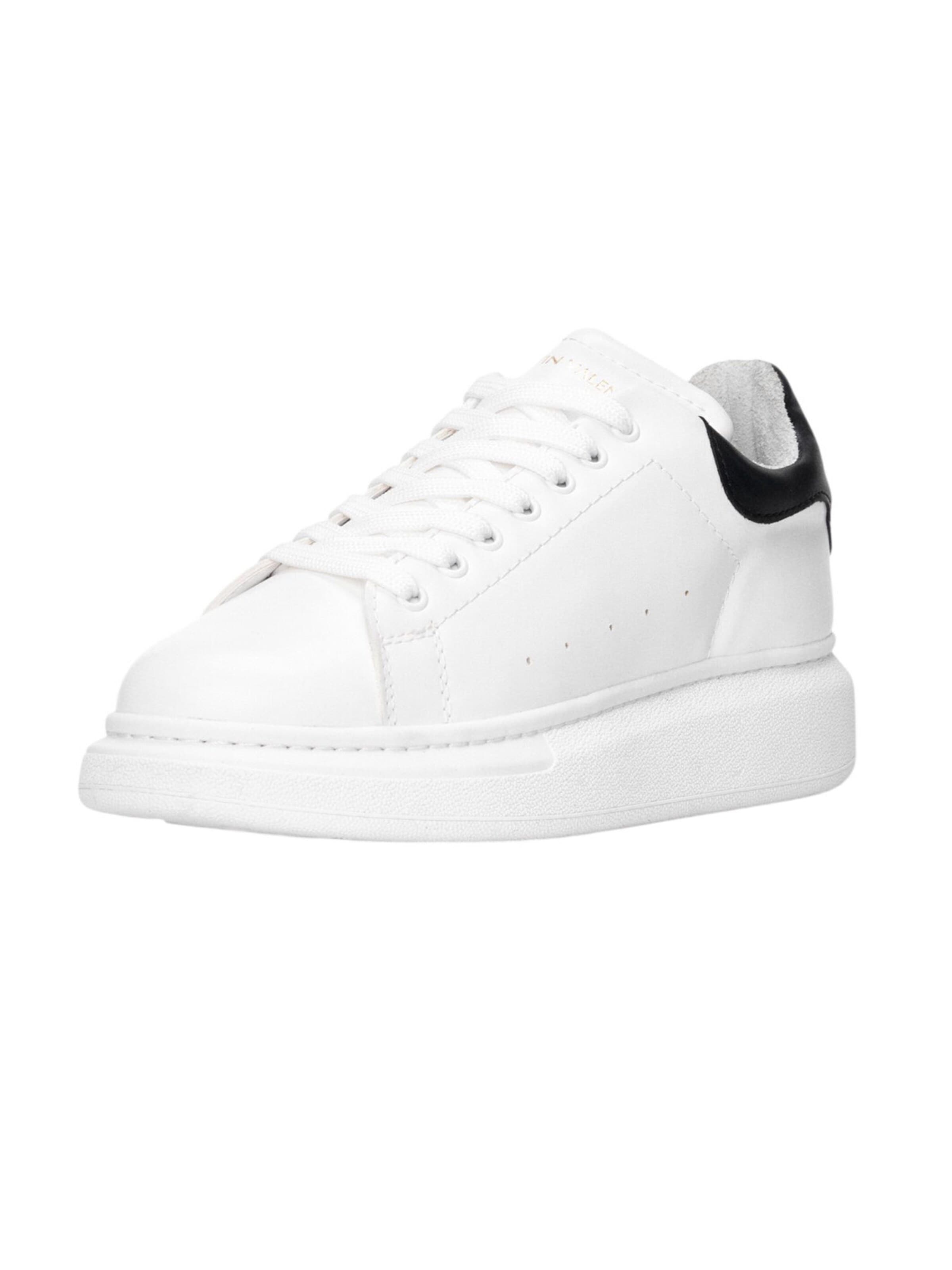 MARTIN VALEN Sneakers in White