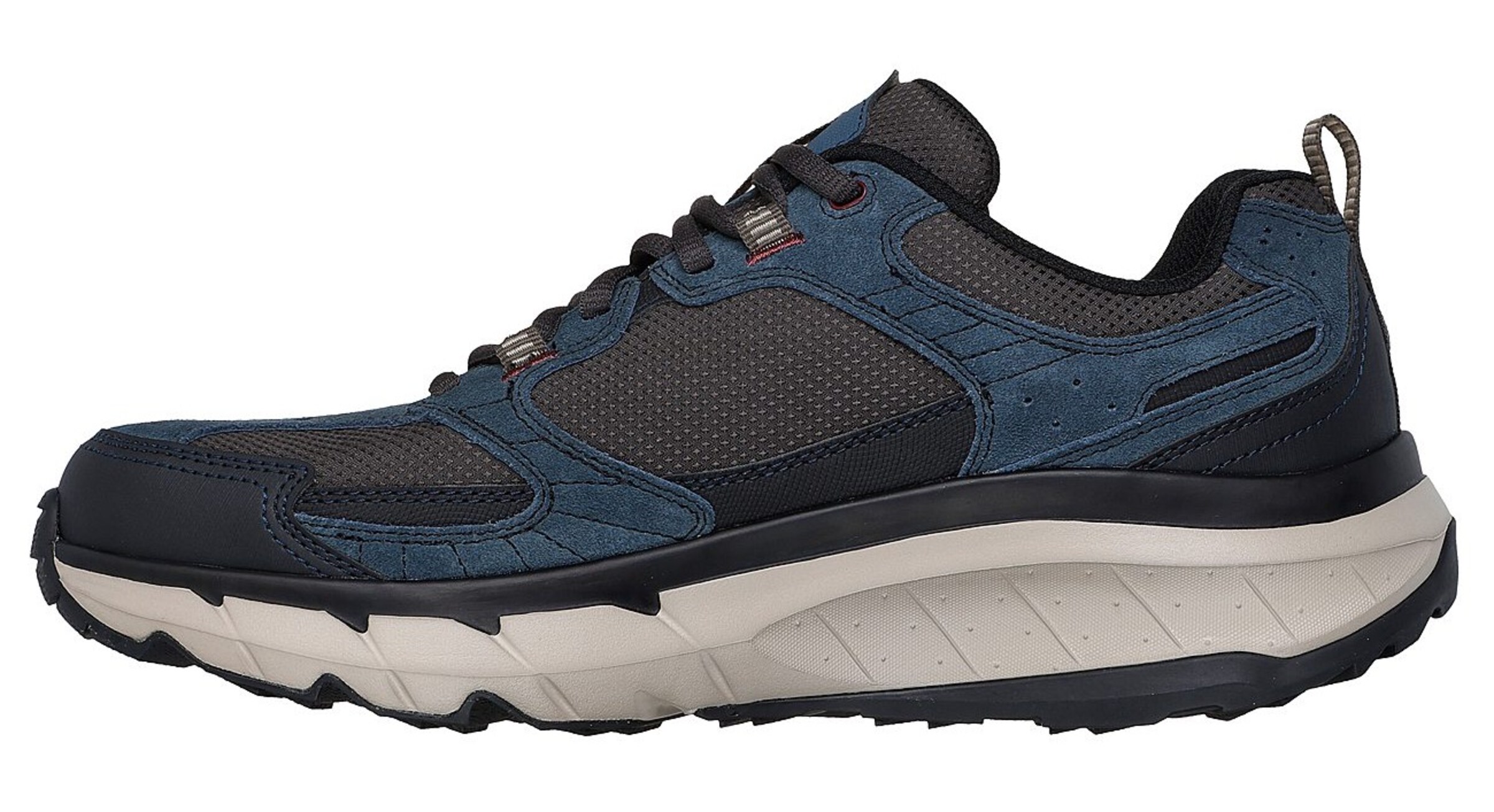 SKECHERS Sneakers in Black