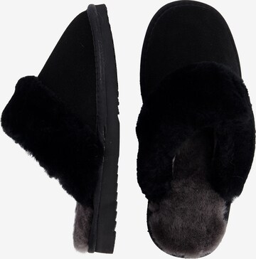 Warmbat Slippers 'Flurry' in Black