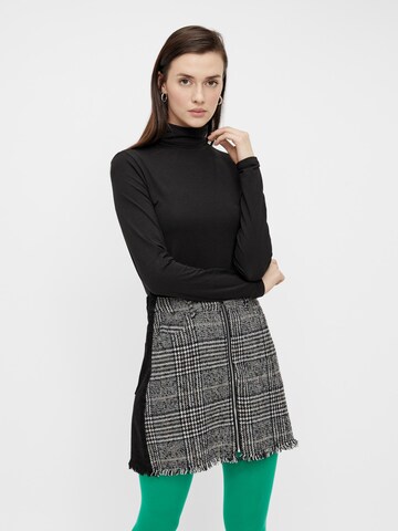 PIECES Shirt 'Sirene' in Black: front
