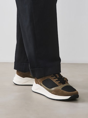 Next Sneakers laag in Bruin