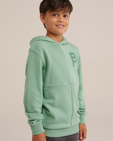 WE Fashion Sweatshirt in Green