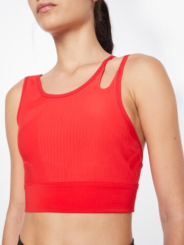 Haut de sport Reebok en rouge