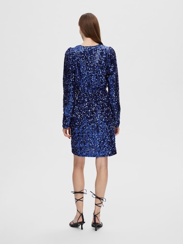 SELECTED FEMMEKoktel haljina 'DANNA' - plava boja