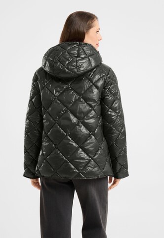 Frieda & Freddies Between-Season Jacket in Green