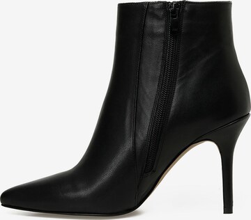 Nine West Ankle Boots 'Lapo' in Black: front