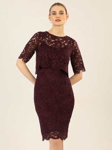 APART Cocktail Dress in Purple: front