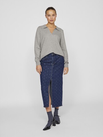 VILA Sweater in Grey