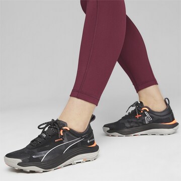 PUMA - Sapatilha de corrida 'Voyage ' em cinzento: frente