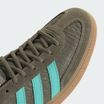 ADIDAS ORIGINALS - Zapatillas deportivas bajas 'Handball Spezial' en verde