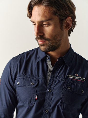 KOROSHI Regular fit Риза в синьо: отпред