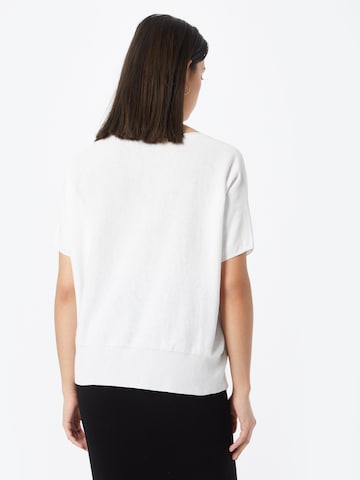 Pullover 'Someli' di DRYKORN in bianco