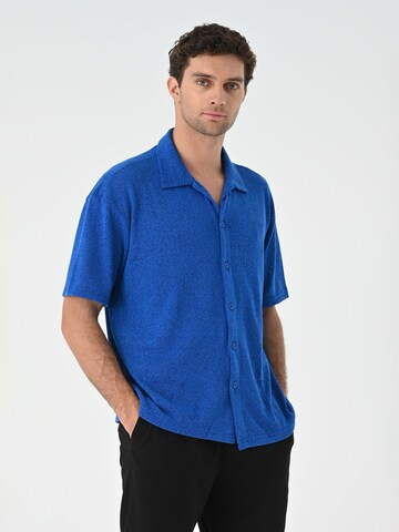 Antioch - Ajuste confortable Camisa en azul