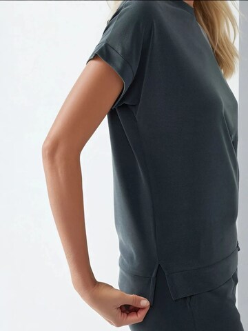 Hiccup T-Shirt in Grau